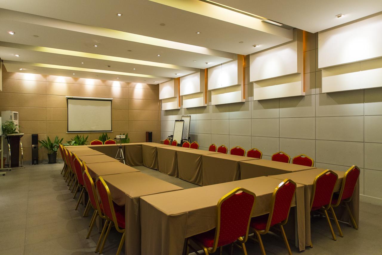 Jinjiang Inn Selected Shenzhen Huanggang Port Huangcheng Plaza Exterior photo